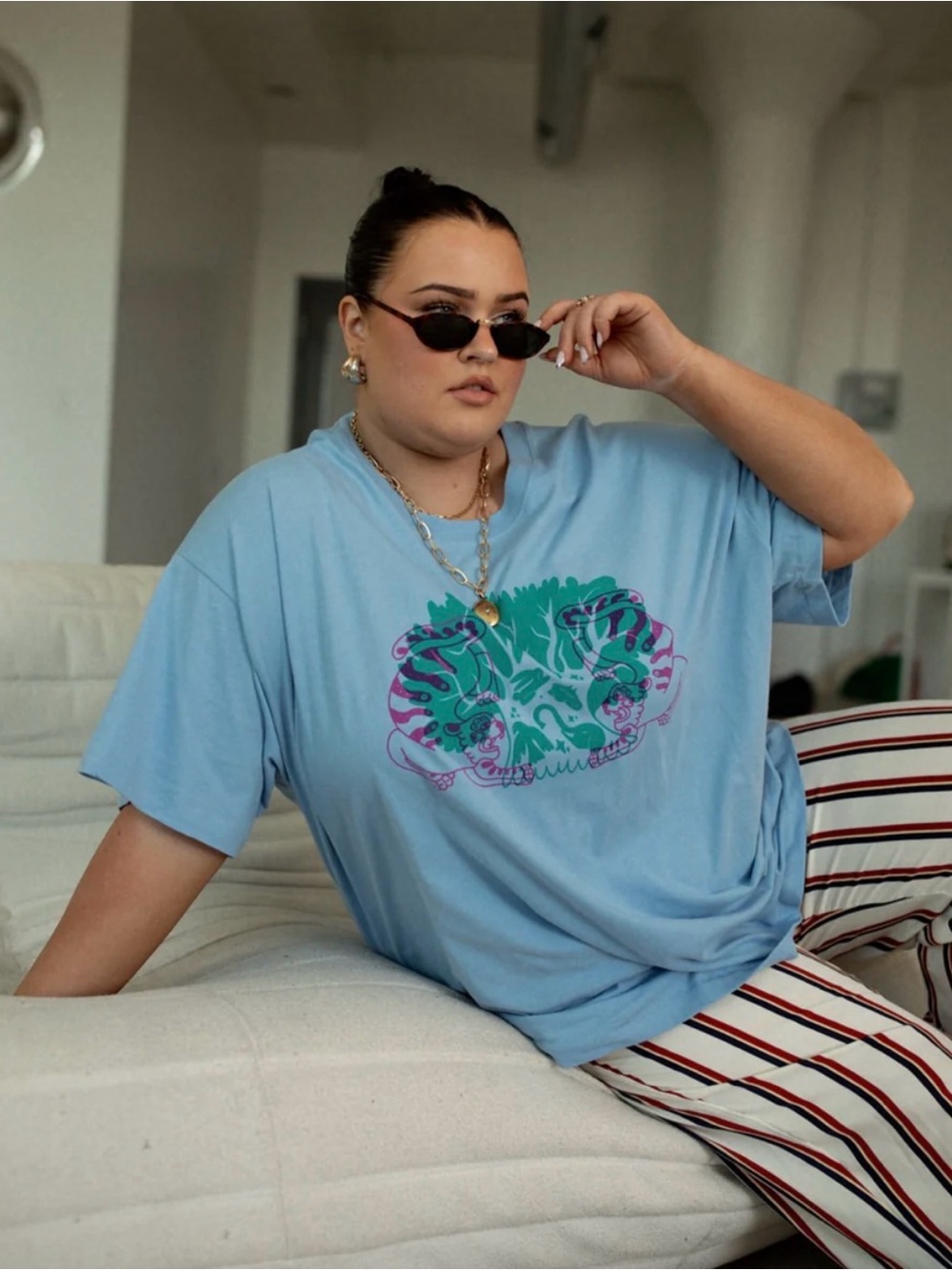 Subtle Dust The Animal Kingdom oversized tee in sky blue